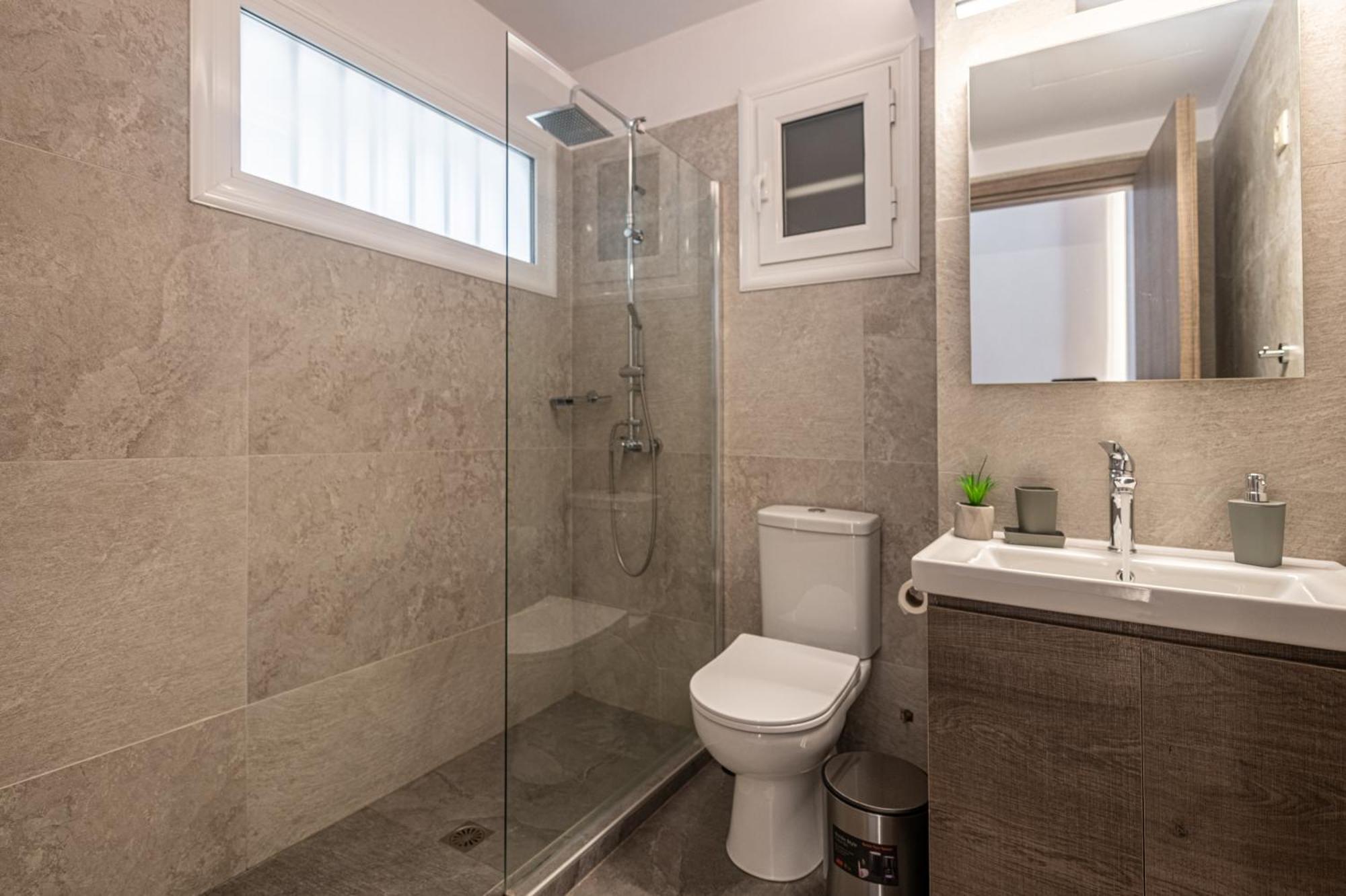 Loutraki Hidden Gem IV Apartment ภายนอก รูปภาพ